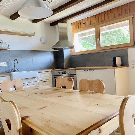 Eco Lodge With Jacuzzi And View In The Swiss Alps Grône المظهر الخارجي الصورة